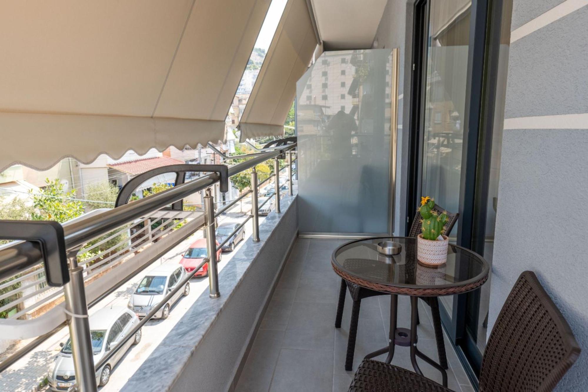 Aleksandra Apartments Sarandë Eksteriør bilde