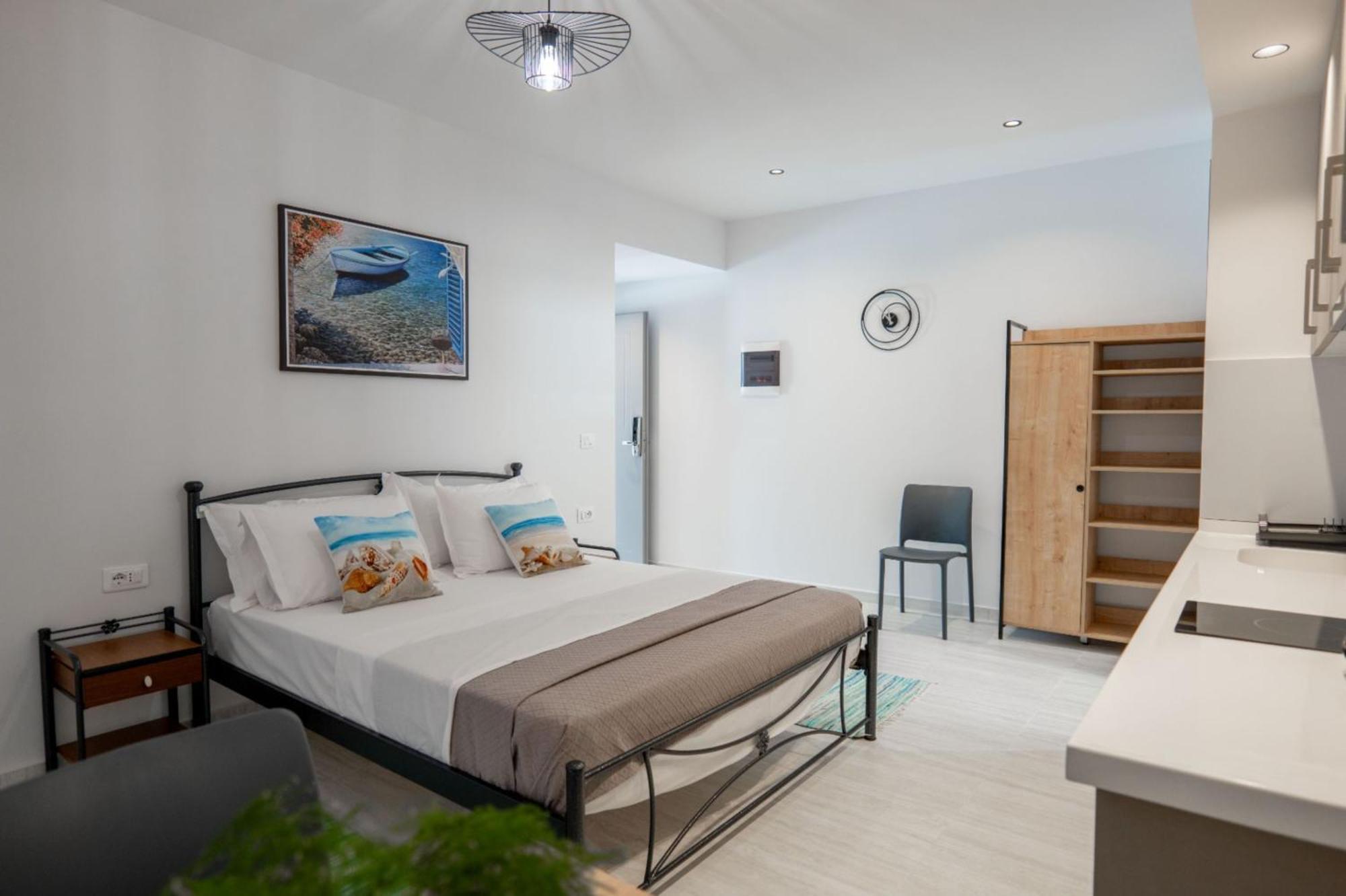 Aleksandra Apartments Sarandë Eksteriør bilde